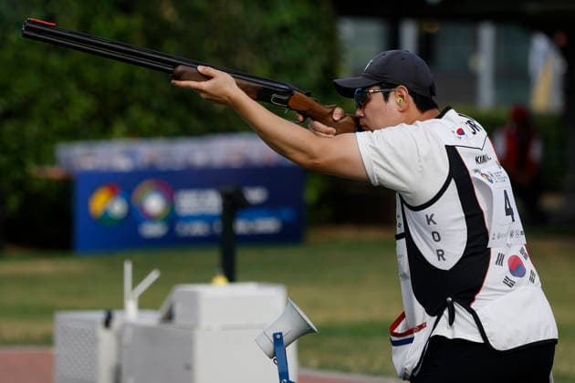 ISSF World Cup Shotgun - Day Three Kim Minsu of Korea shoots during the ISSF World Cup Shotgun day three at the Concaverde Shooting Range in Lonato del Garda, Italy, on July 7, 2026. Lonato del Garda Brescia Italy  Copyright: xRichardxMorganox originalFilename:morgano-issfworl260707_npVRh.jpg