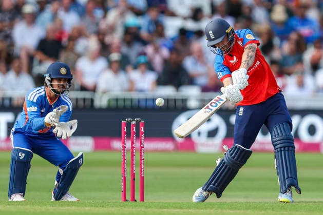 England v India - 3rd Vitality IT20 Phil Salt of England bats during the third Vitality IT20 match between England and India at Trent Bridge, Nottingham, on July 7, 2026. Nottingham United Kingdom  Copyright: xMIxNewsx originalFilename:fletcher-englandv260707_npZsl.jpg