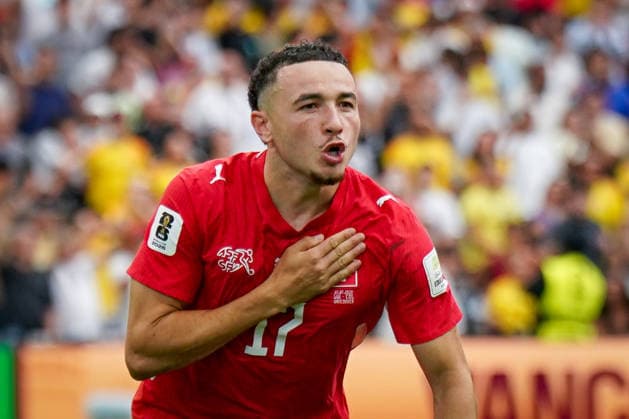 Sport Bilder des Tages #2 Kanada: Fußball FIFA World Cup, WM, Weltmeisterschaft, Fussball 2026, Achtelfinale - Schweiz vs Kolumbien - BC Place, Vancouver: Ruben Vargas (Schweiz, 17) verwandelt den entscheidenden Elfmeter für die Schweiz und schiesst sein Team damit ins Viertelfinale. Freude, Emotionen, Jubel *** Canada Soccer, 2026 FIFA World Cup, Round of 16: Switzerland vs. Colombia at BC Place, Vancouver. Ruben Vargas (Switzerland), 17, converts the decisive penalty kick for Switzerland, sending his team to the quarterfinals. Joy, excitement, celebration. Copyright: xJOERANxSTEINSIEKx