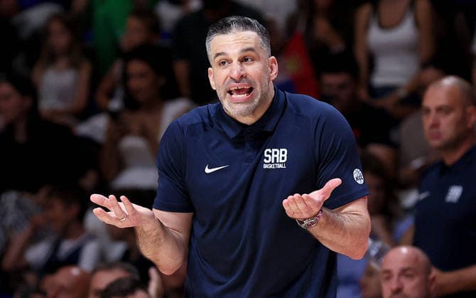 260707 -- BELGRADE, July 7, 2026 -- Serbia s head coach Dusan Alimpijevic gestures during a first round group C match between Serbia and Bosnia and Herzegovina at the FIBA basketball World Cup 2027 European qualifiers in Belgrade, Serbia on July 6, 2026. Photo by Xinhua SPSERBIA-BELGRADE-BASKETBALL-FIBA-WORLD CUP-QUALIFIER-SERBIA-BOSNIA AND HERZEGOVINA PredragxMilosavljevic  (SP)SERBIA-BELGRADE-BASKETBALL-FIBA-WORLD CUP-QUALIFIER-SERBIA-BOSNIA AND HERZEGOVINA IMAGO PredragxMilosavljevic  imago images 0860967436