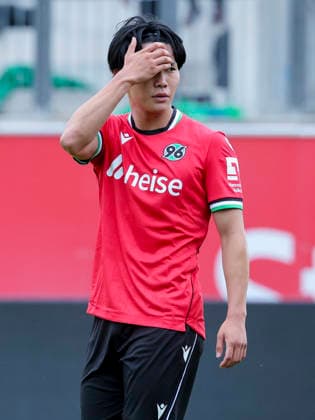 Hayate Matsuda (Hannover 96) schaut enttaeuscht, Friendly match, Hannover 96 v 1. FC Phoenix Luebeck, Eilenriedestadion am 07. July 2026 in Hannover, Deutschland. (Foto von Marco Steinbrenner DeFodi Images) Hayate Matsuda (Hannover 96) looks dejected, Friendly match, Hannover 96 v 1. FC Phoenix Luebeck, , July 7, 2026 in Hanover, Germany. (Photo by Marco Steinbrenner DeFodi Images) - *** Hayate Matsuda of Hannover 96 looks dejected, Friendly match, Hannover 96 vs. 1 FC Phoenix Lübeck, Eilenriedestadion on July 7, 2026, in Hannover, Germany Photo by Marco Steinbrenner DeFodi Images Hayate Matsuda of Hannover 96 looks dejected, Friendly match, Hannover 96 vs. 1 FC Phoenix Lübeck, July 7, 2026, in Hanover, Germany Photo by Marco Steinbrenner DeFodi Images