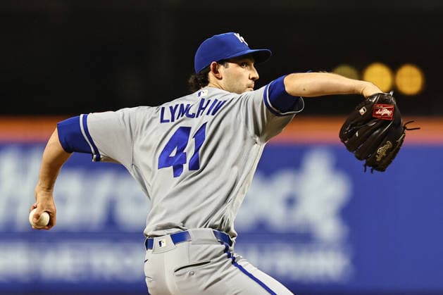 MLB, Baseball Herren, USA Kansas City Royals Vs. New York Mets Kansas City Royals relief pitcher Daniel Lynch IV 41 throws during the fifth inning of a baseball game against the New York Mets at Citi Field in Corona, New York, on July 7, 2026. New York City New York United States  Copyright: xGordonxDonovanx originalFilename:donovan-mlbkansa260707_npMbf.jpg