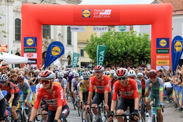 CYCLING - Oesterreich Rundfahrt 2026 GRAZ,AUSTRIA,08.JUL.26 - CYCLING - Tour of Austria, stage 1, Graz - Gamlitz. Image shows the start.  GEPAxpictures xMarioxBuehner-Weinrauch