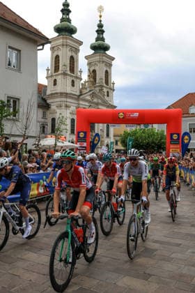 CYCLING - Oesterreich Rundfahrt 2026 GRAZ,AUSTRIA,08.JUL.26 - CYCLING - Tour of Austria, stage 1, Graz - Gamlitz. Image shows the start.  GEPAxpictures xMarioxBuehner-Weinrauch