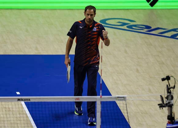 Women™s Volleyball Nations League - Belgrade 2026 Netherlands head coach Felix Koslowski reacts during the Women™s Volleyball Nations League Pool 7 match between France v Netherlands at Belgrade Arena on July 08, 2026 in Belgrade, Serbia. Belgrade Serbia Copyright: xSrdjanxStevanovicx x