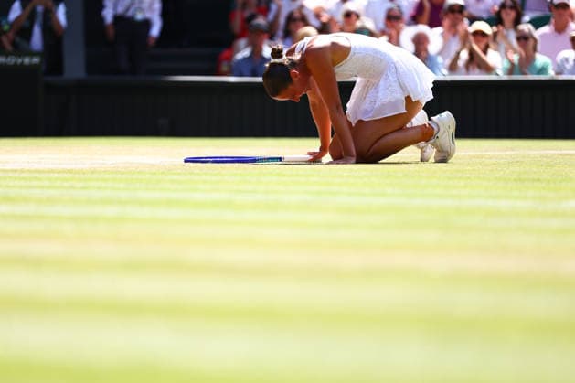 Marta Kostyuk celebrates winning her quarter final match Wimbledon Tennis Championships, Day 10, The All England Lawn Tennis and Croquet Club, London, UK - 08 Jul 2026London The All England Lawn Tennis and United Kingdom  Copyright: xJamesxMarsh Shutterstockx 16978036az