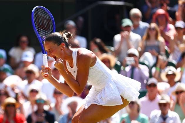 Marta Kostyuk celebrates winning her quarter final match Wimbledon Tennis Championships, Day 10, The All England Lawn Tennis and Croquet Club, London, UK - 08 Jul 2026London The All England Lawn Tennis and United Kingdom  Copyright: xJamesxMarsh Shutterstockx 16978036bi