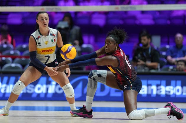 Volleyball Nations League Hong Kong 2026 - Day 1 Myriam Fatime Sylla (No.17) and Eleonora Fersino (No.7) from team Italy during the match between Italy and Ukraine Volleyball Nations League Hong Kong 2026 on July 8, 2026 in Hong Kong. (Photo by Ellan Mad Nexpher Images) Hong Kong