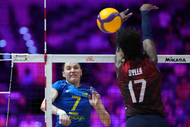 Volleyball Nations League Hong Kong 2026 - Day 1 Svitlana Dorsman (No.7) from team Ukraine and Myriam Fatime Sylla (No.17) from team Italy during the match between Italy and Ukraine Volleyball Nations League Hong Kong 2026 on July 8, 2026 in Hong Kong. (Photo by Ellan Mad Nexpher Images) Hong Kong