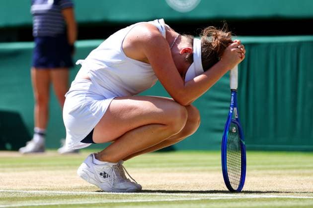Linda Noskova celebrates victory in her quarter-final match Wimbledon Tennis Championships, Day 10, The All England Lawn Tennis and Croquet Club, London, UK - 08 Jul 2026London The All England Lawn Tennis and United Kingdom  Copyright: xKieranxMcManus Shutterstockx 16978034aw