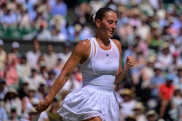 Day Ten: The Championships - Wimbledon 2026 LONDON, ENGLAND JULY 08 - Marta Kostyuk of Ukraine during Ladies Quarter Finals against Jasmine Paolini of Italy at The Wimbledon Lawn Tennis Championship at Wimbledon on July 08, 2026 in London, England. (Photo by Keeran Marquis)  Copyright: xKeeranxMarquis Fotoarena SPPx Sportspressphoto_SPR187612