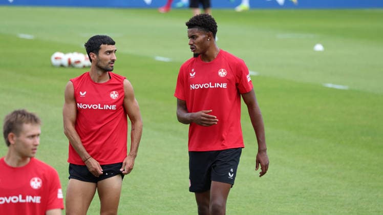 08.07.2026, xrekx, Fussball 2.Bundesliga, 1.FC Kaiserslautern - Training v.l. Mahir Emreli (1.FC Kaiserslautern) Kelven Frees (1.FC Kaiserslautern) (DFL DFB REGULATIONS PROHIBIT ANY USE OF PHOTOGRAPHS as IMAGE SEQUENCES and or QUASI-VIDEO) Kaiserslautern *** July 8, 2026, xrekx, Soccer 2. Bundesliga, 1 FC Kaiserslautern Training v l Mahir Emreli 1 FC Kaiserslautern Kelven Frees 1 FC Kaiserslautern DFL DFB REGULATIONS PROHIBIT ANY USE OF PHOTOGRAPHS as IMAGE SEQUENCES and or QUASI-VIDEO Kaiserslautern