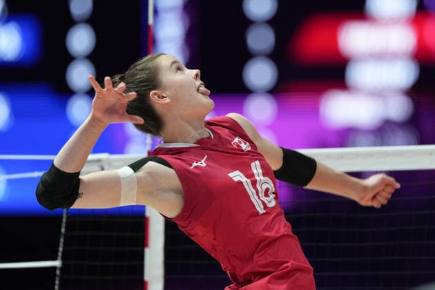 Volleyball Nations League Hong Kong 2026 - Day 1 Abagayle Guezen (No.16) from team Canada during the match between Canada and China at Volleyball Nations League Hong Kong 2026 on July 8, 2026 in Hong Kong. (Photo by Ellan Mad Nexpher Images) Hong Kong