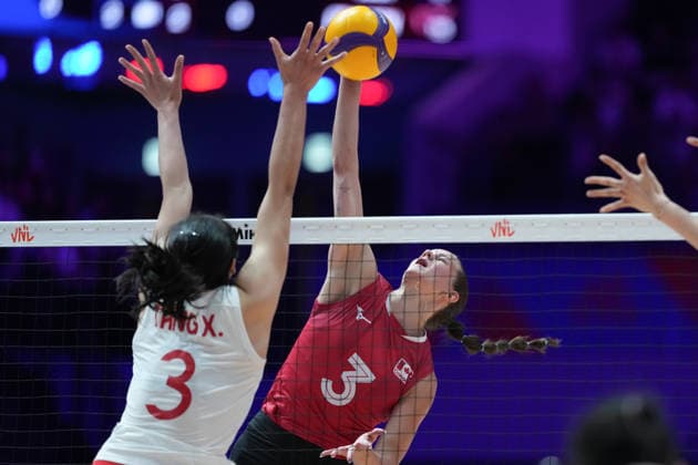 Volleyball Nations League Hong Kong 2026 - Day 1 Kiera Van Ryk (No.3) from team Canada and Tang Xin (No.3) from China during the match between Canada and China at Volleyball Nations League Hong Kong 2026 on July 8, 2026 in Hong Kong. (Photo by Ellan Mad Nexpher Images) Hong Kong