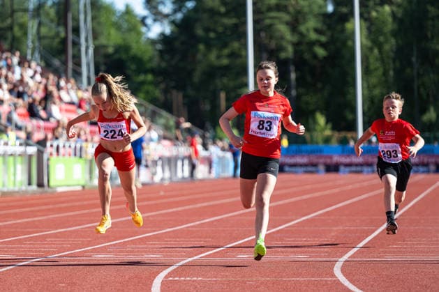 260708 Olivia Sundström IF Göta Karlstad, Emma Karlsson Domeij IF Göta Karlstad och Vidar Örnberg IF Göta Karlstad deltar i Göta Challenge under friidrottstävlingen Folksam Grand Prix den 8 juli 2026 i Karlstad. *** July 8, 2026: Olivia Sundström of IF Göta Karlstad, Emma Karlsson Domeij of IF Göta Karlstad, and Vidar Örnberg of IF Göta Karlstad will compete in the Göta Challenge as part of the Folksam Grand Prix track and field meet on July 8, 2026, in Karlstad  Copyright: FREDRIKxKARLSSON BB260708FK014