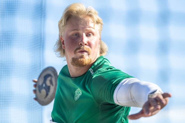 260708 Adam Hellbom Falu IK deltar i herrarnas diskus under friidrottstävlingen Folksam Grand Prix den 8 juli 2026 i Karlstad. *** July 8, 2026: Adam Hellbom of Falu IK will compete in the men s discus throw at the Folksam Grand Prix track and field meet on July 8, 2026, in Karlstad  Copyright: FREDRIKxKARLSSON BB260708FK016