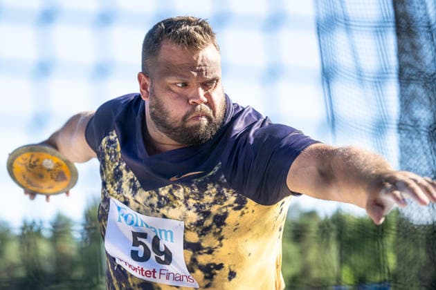 260708 Daniel Stahl Sparvägens FK deltar i herrarnas diskus under friidrottstävlingen Folksam Grand Prix den 8 juli 2026 i Karlstad. *** July 8, 2026: Daniel Stahl of Sparvägens FK will compete in the men’s discus throw at the Folksam Grand Prix track and field meet on July 8, 2026, in Karlstad  Copyright: FREDRIKxKARLSSON BB260708FK021