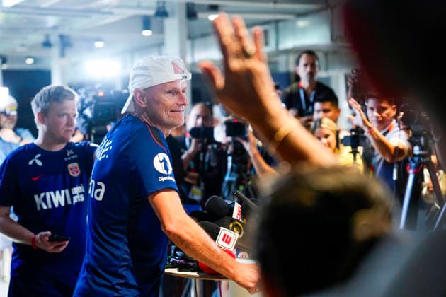 Fotball-VM 2026 Fort Lauderdale, Florida , USA 20260708. Norges landslagssjef Stale Solbakken under et pressetreff med Norges herrelandslag i fotball pa Inter Miami CF Stadium. Foto: Fredrik Varfjell NTB Fort Lauderdale, Florida USA EDITORIAL USE ONLY. RESTRICTED USE FOR BETTING COMPANIES Ref:_SPODsFwGdZBePA.jpg *** 2026 FIFA World Cup, Fort Lauderdale, Florida, USA 20260708 Norway’s national team coach Stale Solbakken during a press conference with Norway’s men’s national soccer team at Inter Miami CF Stadium. Photo: Fredrik Varfjell, NTB, Fort Lauderdale, Florida, USA. EDITORIAL USE ONLY. RESTRICTED USE FOR BETTING COMPANIES.  Copyright: xFredrikxVarfjellx xNTBx
