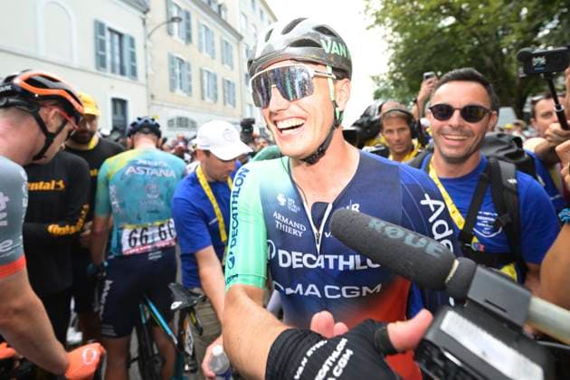 Tour de France 2026 Stage 5 PAU, FRANCE - JULY 08 : Kooij Olav (NED) of Decathlon CMA CGM Team during stage 5 of the 113rd edition of Tour de France an UCI World Tour 2.UWT cycling road race stage for Men Elite of 158 km with start in Lannemezan and finish in Pau on July 8, 2026 in Pau, France, 08 07 2026 Pau France  Copyright: xDavidxPintensx