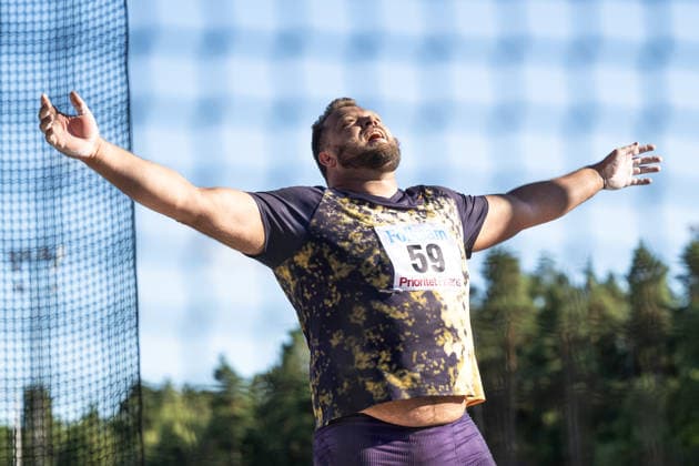 260708 Daniel Stahl Sparvägens FK deltar i herrarnas diskus under friidrottstävlingen Folksam Grand Prix den 8 juli 2026 i Karlstad. *** July 8, 2026: Daniel Stahl of Sparvägens FK will compete in the men s discus throw at the Folksam Grand Prix track and field meet on July 8, 2026, in Karlstad  Copyright: FREDRIKxKARLSSON BB260708FK034