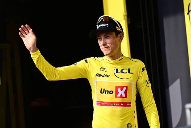 Tour de France 2026 Stage 5 PAU, FRANCE - JULY 08 : Traeen Torstein (NOR) of Uno-X Mobility pictured with the yellow jersey during the podium ceremony of stage 5 of the 113rd edition of Tour de France an UCI World Tour 2.UWT cycling road race stage for Men Elite of 158 km with start in Lannemezan and finish in Pau on July 8, 2026 in Pau, France, 08 07 2026 Pau France  Copyright: xPeterxDexVoechtx