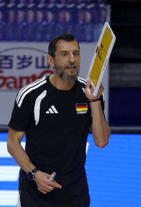 08.07.2026 Belgrade(Serbia) Czechia Czech Republic-Germany Nations League women s volleyball Giulio Cesare Bregoli Germany head coach :
