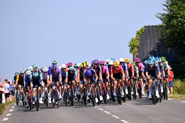 Tour de France 2026 Stage 5 PAU, FRANCE - JULY 08 : illustration picture peloton during stage 5 of the 113rd edition of Tour de France an UCI World Tour 2.UWT cycling road race stage for Men Elite of 158 km with start in Lannemezan and finish in Pau on July 8, 2026 in Pau, France, 08 07 2026 ( Motordriver Kurt Vandenborre - Pau France  Copyright: xTomasxSiskx