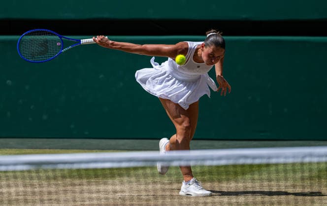 Tennis - Wimbledon Championship 2026 - Day 10 LONDON, ENGLAND - Wednesday, July 8, 2026: Marta Kostyuk (UKR) during the Ladies Singles Quarter-Final match on Day Ten of The Championships Wimbledon 2026 at the All England Lawn Tennis and Croquet Club. (Photo by Kirsten Holst Propaganda) LONDON All England Lawn Tennis and Croq GREATER LONDON ENGLAND  Copyright: xKirstenxHolstx 2026-07-08-035-Wimbledon_Day_10