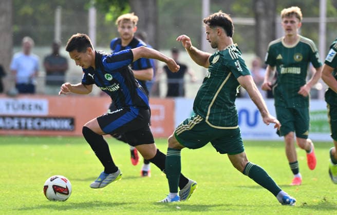 08.07.2026 - Fussball - Saison 2026 2027 - Testspiel Freundschaftsspiel Vorbereitungsspiel - SC Eltersdorf ( SCE Quecken ) - SpVgg Greuther Fürth ( Kleeblatt ) - - Sportfoto Zink - xwoxzix - regulations prohibit any use of photographs as image sequences and or quasi-video - only for editorial use - Shinta Appelkamp (8, SpVgg Greuther Fürth ) Patrick Ort (14, SC Eltersdorf ) *** July 8, 2026 Soccer Season 2026–2027 Exhibition Match Friendly Match Preseason Match SC Eltersdorf SCE Quecken SpVgg Greuther Fürth Kleeblatt Sports Photo Zink xwoxzix Regulations prohibit any use of photographs as image sequences and or quasi-video; for editorial use only for editorial use only. Shinta Appelkamp 8, SpVgg Greuther Fürth; Patrick Ort 14, SC Eltersdorf