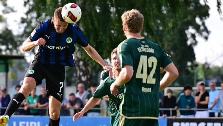 08.07.2026 - Fussball - Saison 2026 2027 - Testspiel Freundschaftsspiel Vorbereitungsspiel - SC Eltersdorf ( SCE Quecken ) - SpVgg Greuther Fürth ( Kleeblatt ) - - Sportfoto Zink - xwoxzix - regulations prohibit any use of photographs as image sequences and or quasi-video - only for editorial use - Dennis Srbeny (7, SpVgg Greuther Fürth ) *** July 8, 2026 Soccer Season 2026–2027 Exhibition Match Friendly Match Preseason Match SC Eltersdorf SCE Quecken SpVgg Greuther Fürth Kleeblatt Sports Photo Zink xwoxzix Regulations prohibit any use of photographs as image sequences and or quasi-video; for editorial use only for editorial use only. Dennis Srbeny 7, SpVgg Greuther Fürth
