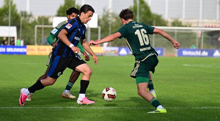 08.07.2026 - Fussball - Saison 2026 2027 - Testspiel Freundschaftsspiel Vorbereitungsspiel - SC Eltersdorf ( SCE Quecken ) - SpVgg Greuther Fürth ( Kleeblatt ) - - Sportfoto Zink - xwoxzix - regulations prohibit any use of photographs as image sequences and or quasi-video - only for editorial use - Leander Popp (20, SpVgg Greuther Fürth ) Marco Niedermayer (16, SC Eltersdorf ) *** July 8, 2026 Soccer Season 2026–2027 Exhibition Match Friendly Match Preseason Match SC Eltersdorf SCE Quecken SpVgg Greuther Fürth Kleeblatt Sports Photo Zink xwoxzix regulations prohibit any use of photographs as image sequences and or quasi-video; for editorial use only for editorial use only: Leander Popp 20, SpVgg Greuther Fürth; Marco Niedermayer 16, SC Eltersdorf