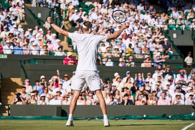 July 8, 2026, London, London, Great Britain: Alexander Zverev of Germany reacts after the match point, celebrates the win of the match during The Championships Wimbledon , 8.7.2026 in London (All England Lawn Tennis and Croquet Club), Great Britain Tennis 2026: Grand Slam: The Championships Wimbledon: 6th Day: 3rd Round: ZVEREV 6:4 6:4 6:2 FRITZ  - ZUMAs343 20260708_zsp_s343_094 Copyright: xMathiasxSchulzx