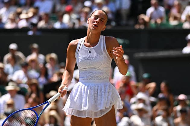 2026 Wimbledon - Marta Kostyuk Marta Kostyuk (UKR) during her quarter final round match at the 2026 Wimbledon Championships at the AELTC in London, GREAT BRITAIN, on JULY 8, 2026. Photo by Corinne Dubreuil ABACAPRESS.COM LONDON United Kingdom  Copyright: xDubreuilxCorinne ABACAx