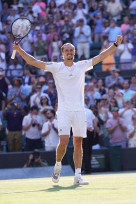 Alexander Zverev, GER, during quarterfinals of 2026 All England Lawn Tennis Championships at Wimbledon, mens singles, London, 08 07 2026; - *** Alexander Zverev, GER, during the quarterfinals of the 2026 All England Lawn Tennis Championships at Wimbledon, men s singles, London, July 8, 2026 