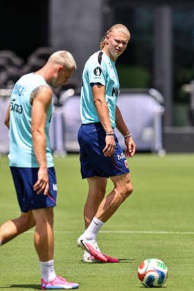 FT LAUDERDALE, FL - JULY 08: Erling Haaland 9 of Norway attends a training session in preparation for a FIFA World Cup, WM, Weltmeisterschaft, Fussball 26 Quarter-Final game between Norway and England on July 8, 2026 at at the Inter Miami CF Stadium, Fort Lauderdale, Florida.(Photo by Chris Arjoon) SOCCER: JUL 08 FIFA World Cup 26 - Norway Training EDITORIAL USE ONLY Icon26070800000012