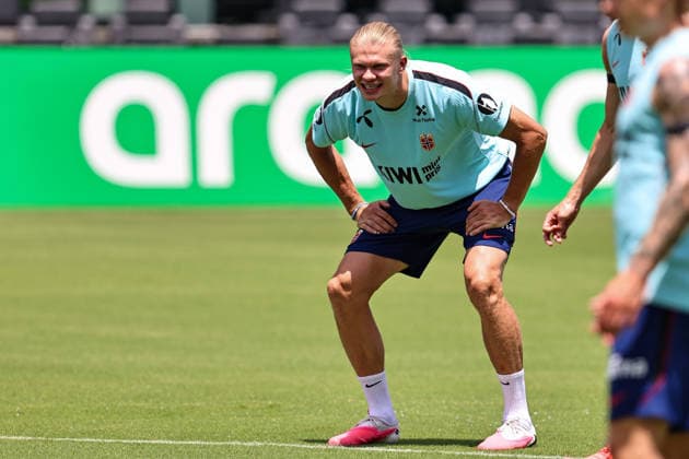 FT LAUDERDALE, FL - JULY 08: Erling Haaland 9 of Norway attends a training session in preparation for a FIFA World Cup, WM, Weltmeisterschaft, Fussball 26 Quarter-Final game between Norway and England on July 8, 2026 at at the Inter Miami CF Stadium, Fort Lauderdale, Florida.(Photo by Chris Arjoon) SOCCER: JUL 08 FIFA World Cup 26 - Norway Training EDITORIAL USE ONLY Icon26070800000017