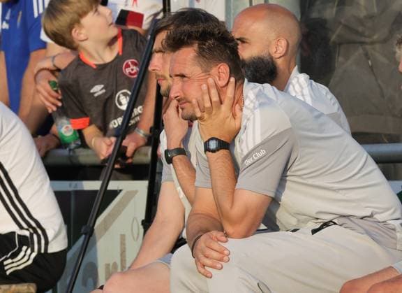 08.07.2026 - Fussball - Saison 2026 2027 - Testspiel Freundschaftsspiel Vorbereitungsspiel: TSV Kornburg - 1. FC Nürnberg Nuernberg FCN ( Club ) - Sportfoto Zink DaMa - xdaxmax - Miroslav Miro Klose ( Trainer 1. FC Nürnberg FCN ) nachdenklich *** July 8, 2026 Soccer Season 2026–2027 Exhibition Match Friendly Match Preseason Match TSV Kornburg 1 FC Nürnberg Nuremberg FCN Club Sports Photo Zink DaMa xdaxmax Miroslav Miro Klose Coach 1 FC Nürnberg FCN thoughtful