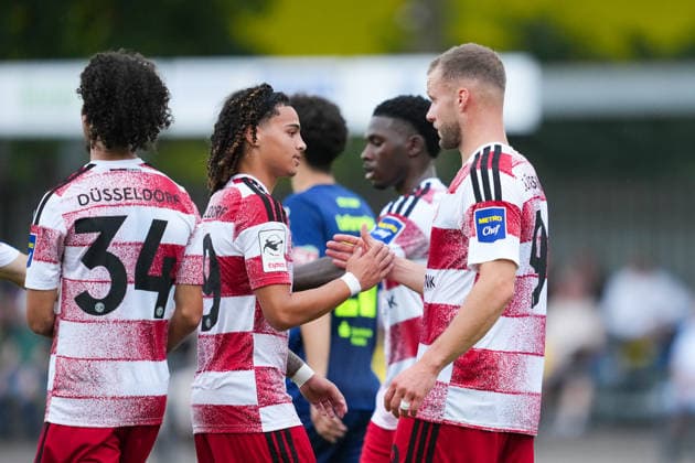 08.07.2026, xydrx, Fußball, Testspiel, SC St. Tönis - Fortuna Düsseldorf, Saison 2026 2027, YAYLA-Sportpark: Torjubel nach dem Tor zum 4:0 für Fortuna Düsseldorf durch Torschütze Eric Hottmann (Fortuna Düsseldorf, 9) zusammen mit Kilian Sauck (Fortuna Düsseldorf, 29) DFB regulations prohibit any use of photographs as image sequences and or quasi-video. *** July 8, 2026, xydrx, soccer, friendly match, SC St. Tönis vs. Fortuna Düsseldorf, 2026–2027 season, YAYLA Sportpark: Cheers after Fortuna Düsseldorf’s 4–0 goal scored by Eric Hottmann (Fortuna Düsseldorf, 9), alongside Kilian Sauck (Fortuna Düsseldorf, 29). DFB regulations prohibit any use of photographs as image sequences and or quasi-video. Copyright: HMBxMedia YannisxDreimann