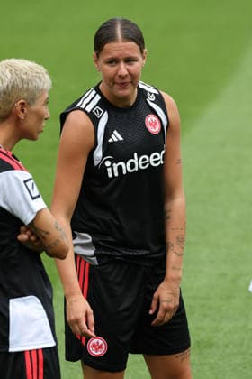 2026.07.08 xjfx Trainingsauftakt 1.Bundesliga Team Eintracht Frankfurt Frauen v.l., Larrissa Muehlhaus (Eintracht Frankfurt) (DFL DFB REGULATIONS PROHIBIT ANY USE OF PHOTOGRAPHS as IMAGE SEQUENCES and or QUASI-VIDEO) *** July 8, 2026 xjfx Training Kickoff 1 Bundesliga Team Eintracht Frankfurt Women v l , Larrissa Muehlhaus Eintracht Frankfurt DFL DFB REGULATIONS PROHIBIT ANY USE OF PHOTOGRAPHS as IMAGE SEQUENCES and or QUASI-VIDEO Copyright: HMBxMedia JoaquimxFerreira