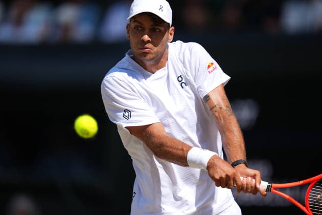 2026-07-08 The Championships - Wimbledon 2026 - Day Ten LONDON, UNITED KINGDOM - JULY 8: Flavio Cobolli of Italy during Day Ten of the The Championships - Wimbledon 2026 at All England Lawn Tennis and Croquet Club on July 8, 2026 in London, England. (Photo by Marleen Fouchier BSR Agency) London United Kingdom Content not available for redistribution in The Netherlands directly or indirectly through any third parties. Copyright: xBSRxAgencyx