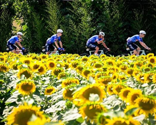 Tour de France 2026 Stage 5 PAU, FRANCE - JULY 08 : Philipsen Jasper (BEL) of Alpecin - Premier Tech, Debruyne Ramses (BEL) of Alpecin - Premier Tech, Van Der Poel Mathieu (NED) of Alpecin - Premier Tech and Verstrynge Emiel (BEL) of Alpecin - Premier Tech during stage 5 of the 113rd edition of Tour de France an UCI World Tour 2.UWT cycling road race stage for Men Elite of 158 km with start in Lannemezan and finish in Pau on July 8, 2026 in Pau, France, 08 07 2026 ( Motordriver Kurt Vandenborre -  Copyright: xTomasxSiskx