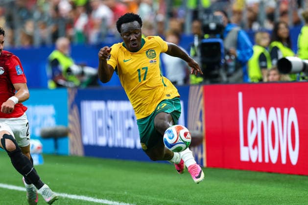 ARLINGTON, TX - July 03: Australia forward Nestory Irankunda ( 17) tries to control the ball along the sideline during the FIFA World Cup, WM, Weltmeisterschaft, Fussball Round of 32 match between Australia and Egypt on July 3, 2026 at Dallas Stadium in Arlington, TX. (Photo by Matthew Visinsky Icon Sportswire) SOCCER: JUL 03 FIFA World Cup 26 Round of 32 - Australia v Egypt EDITORIAL USE ONLY Icon260703063