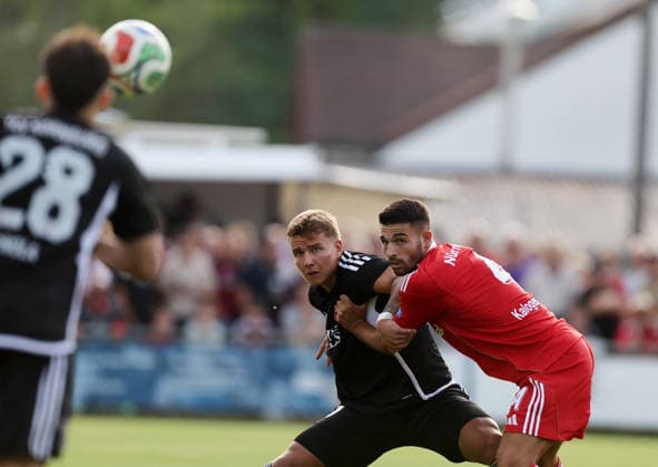 Jakub Mintal - Alexios Kalogeropoulos , Freundschaftsspiel TSV Kornburg-1.FCN Nürnberg , , Fußball , 2.Bundesliga in Kornburg , Nürnberg , Bayern , Deutschland . Juli 08 , 2026 . Photo by: Davide Elias IPA Photo Pressefoto DENL Copyright: xDavidexEliasx