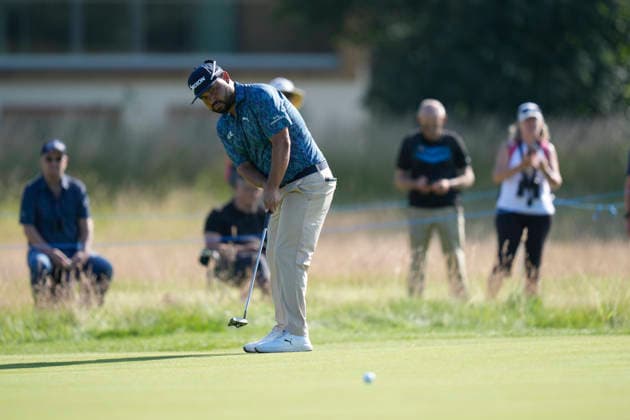 NORTH BERWICK, SCOTLAND - JULY 9: J.J. Spaun putts on the twelfth green during Round 1 of the Genesis Scottish Open at the Renaissance Club, North Berwick on July 9, 2026 in North Berwick, Scotland Genesis Scottish Open Round 1