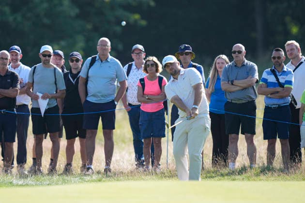NORTH BERWICK, SCOTLAND - JULY 9: Chris Gotterup chips to the 12th green during Round 1 of the Genesis Scottish Open at the Renaissance Club, North Berwick on July 9, 2026 in North Berwick, Scotland Genesis Scottish Open Round 1