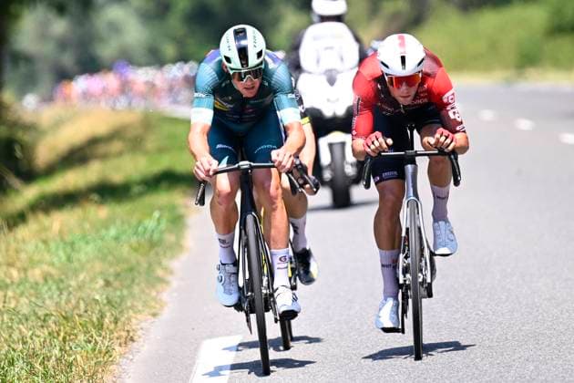 Tour de France 2026 Stage 6 GAVARNIE-CEDRE, FRANCE - JULY 09 : Pedersen Mads (DEN) of Lidl - Trek, Artz Huub (NED) of Lotto - Intermarche and Campenaerts Victor (BEL) of Team Visma Lease a Bike during stage 6 of the 113rd edition of Tour de France an UCI World Tour 2.UWT cycling road race stage for Men Elite of 186 km with start in Pau and finish in Gavarnie-Cedre on July 9, 2026 in Gavarnie-Cedre, France, 09 07 2026 ( Motordriver Kurt Vandenborre - Gavarnie-Cedre France  Copyright: xTomasxSiskx
