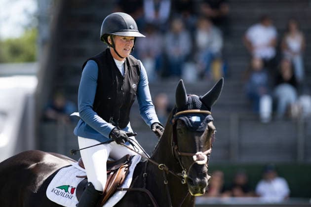260709 Emma Emanuelsson of Sweden with horse Dia Fina competes in Falsterbo Grand Prix qualification during Falsterbo Horse Show on July 9, 2026 in Falsterbo. Photo: Avdo Bilkanovic BILDBYRAN COP 115 AB0378 ridsport equestrian falsterbo horse show ridsportlaget bbeng hoppning *** July 9, 2026: Emma Emanuelsson of Sweden, riding Dia Fina, competes in the Falsterbo Grand Prix qualifier during the Falsterbo Horse Show on July 9, 2026 in Falsterbo. Photo by Avdo Bilkanovic, BILDBYRAN COP 115 AB0378. equestrian sports, Falsterbo Horse Show, Ridsportlaget BBENG, show jumping  Copyright: AVDOxBILKANOVIC BB260709AB007