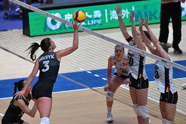 RECORD DATE NOT STATED HONG KONG-SPORTS Volleyball Nations League Hong Kong Kiera Van Ryk (No.3) from team Canada during the match between Canada and Belgium at Volleyball Nations League Hong Kong 2026 in Hong Kong, July 9, 2026.NEXPHER Kobe Li Hong Kong