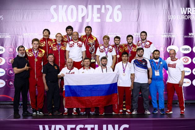 U20 European Championships Team Podium GR - Gold: (RUS) *** U20 European Championships Team Podium GR Gold RUS Copyright: xJakexKirkmanx xUnitedxWorldxWresx Jake Kirkman United World Wres