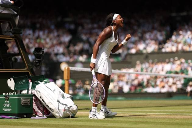 Coco Gauff celebrates during her semi-final match Wimbledon Tennis Championships, Day 11, The All England Lawn Tennis and Croquet Club, London, UK - 09 Jul 2026London The All England Lawn Tennis and United Kingdom  Copyright: xEllaxLing Shutterstockx 16981022l
